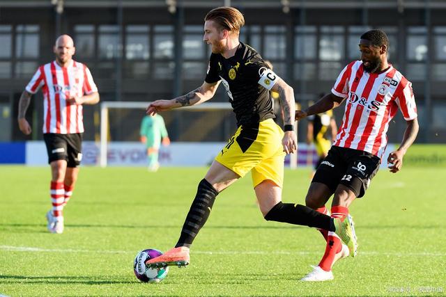 为选手们加 为选手们加