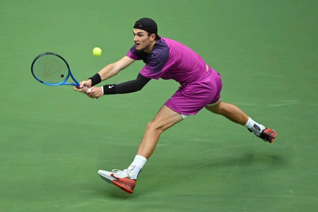 边路突击 边路突击